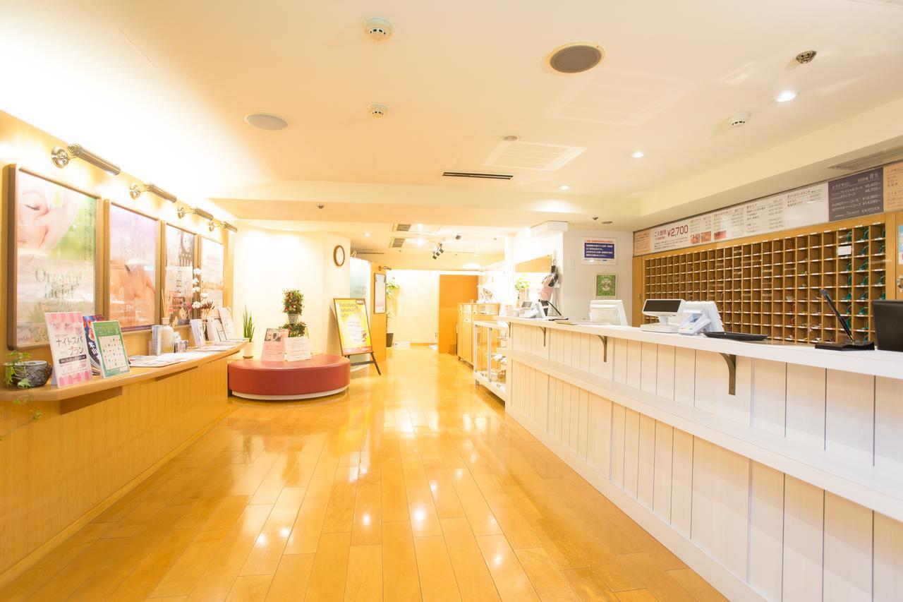 New Japan Lady'S Capsule Hotel Osaka Esterno foto